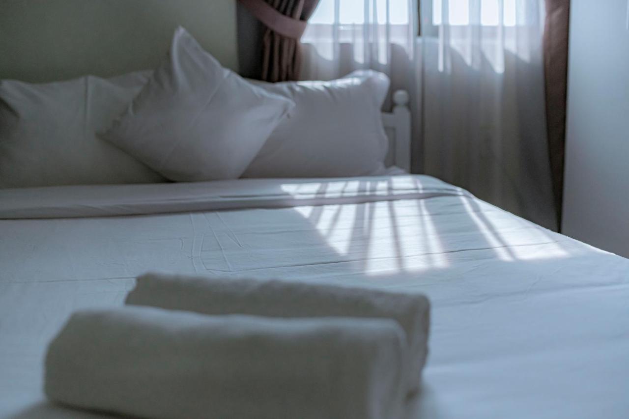Ken's Backpackers Hotel Da Lat Buitenkant foto